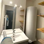 T3 Climatisée Pour 6 Avec Piscine Et Parking Au Cap D'agde - Fr-1-607-239 *