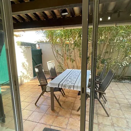 T3 Climatisee Pour 6 Avec Piscine Et Parking Au Cap D'agde - Fr-1-607-239 Casa de Férias