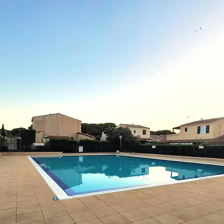 Casa de Férias T3 Climatisee Pour 6 Avec Piscine Et Parking Au Cap D'agde - Fr-1-607-239 Agde